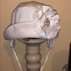 NWT White fancy baby winter hat